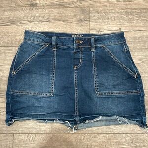 Justice girls Jean skirt with built in shorts, size 18